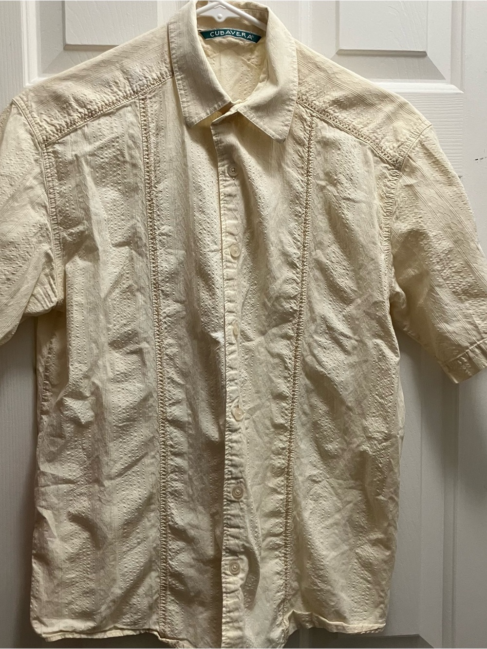 cream-colored Cubavera short-sleeve vertical embroidery panels Small Cotton
